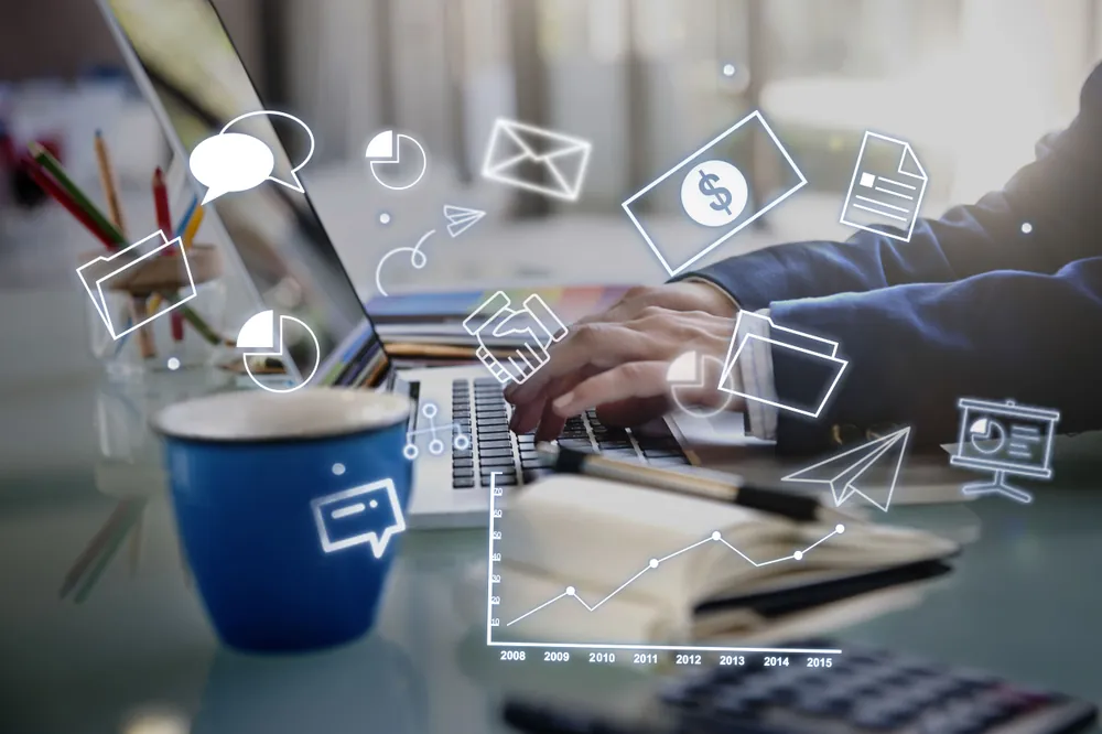 Una vista de la plataforma de eScolary mostrando el portal de comunicación.